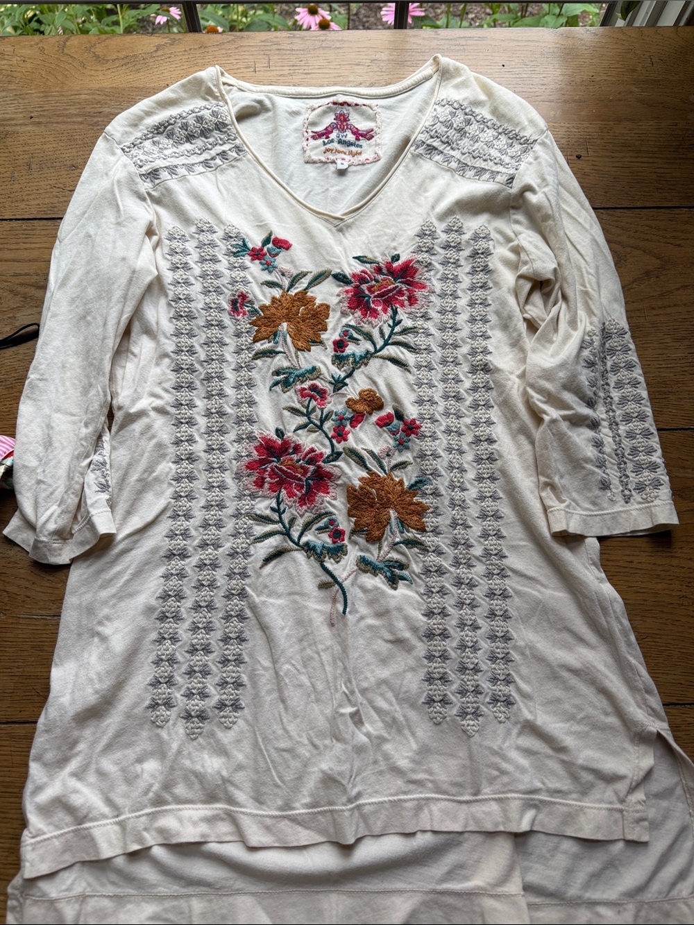 Embroidered Cream V-Neck Tunic with Floral Detail